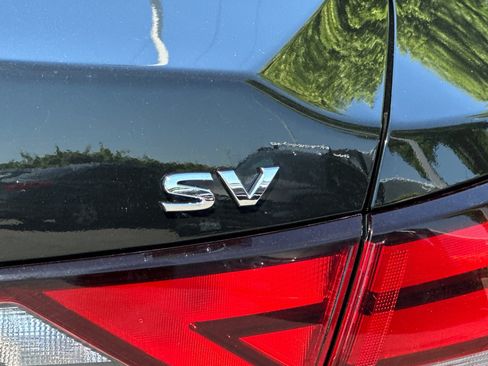 Certified 2024 Nissan Sentra SV FWD image 26