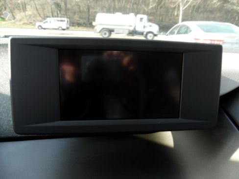 Used 2015 BMW i3 RWD image 15