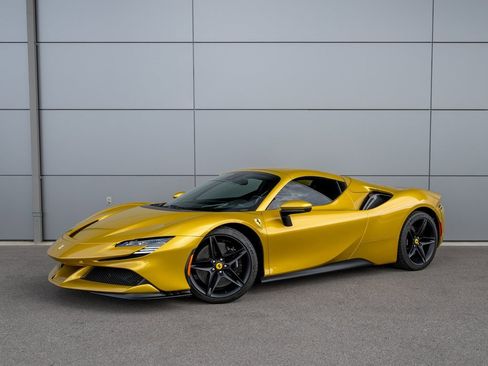 Certified 2023 Ferrari SF90 Spider image 2