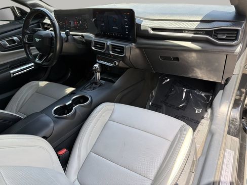 Used 2024 Ford Mustang Premium RWD image 10