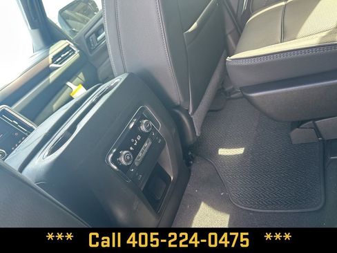 New 2026 GMC Yukon Denali w/ Sun & Power Step Package image 19