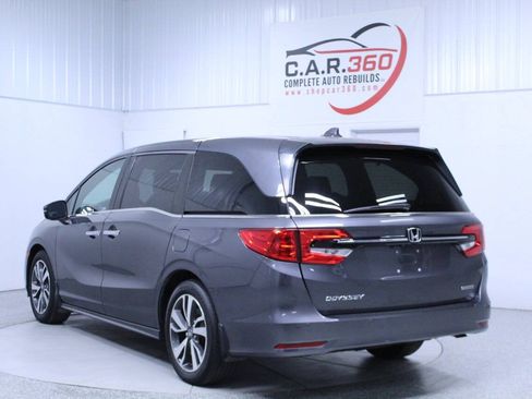 Used 2022 Honda Odyssey Touring image 4
