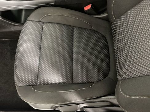 Used 2020 GMC Acadia SLE image 22