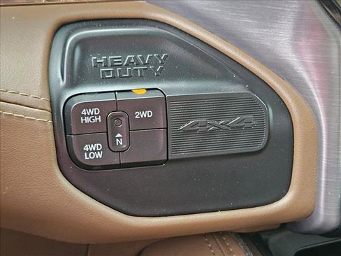 Used 2021 RAM 2500 Limited AWD/4WD image 17