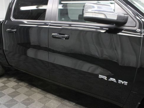 Used 2021 RAM 1500 Big Horn AWD/4WD image 35