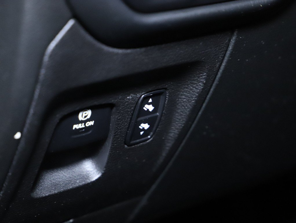 Used 2019 RAM 1500 Limited AWD/4WD image 23