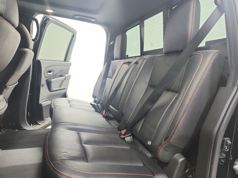 Used 2024 Nissan Titan PRO-4X w/ Pro-4x Convenience Package AWD/4WD image 41