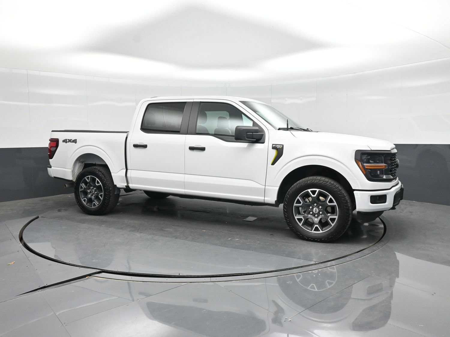 Used 2024 Ford F150 STX AWD/4WD image 12