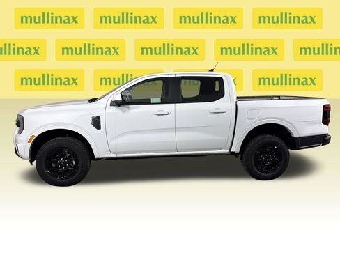 New 2026 Ford Ranger Lariat w/ Black Appearance Package RWD image 11