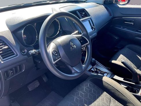 Used 2021 Mitsubishi Outlander Sport ES FWD image 14