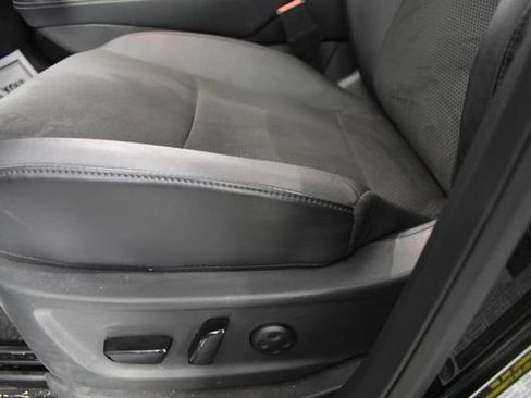 Certified 2025 Nissan Ariya AWD image 12