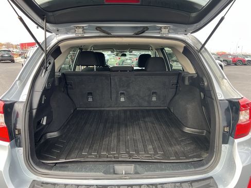 Used 2015 Subaru Outback 2.5i Premium image 22