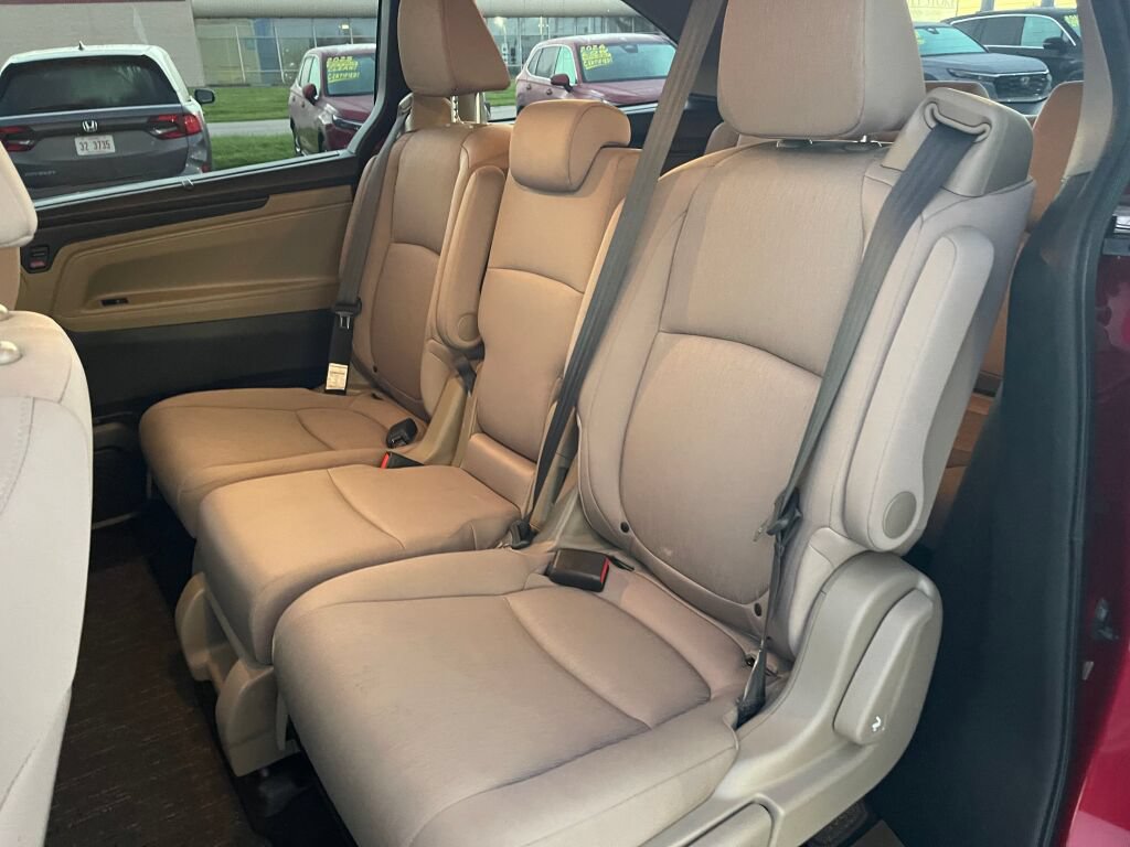 Certified 2024 Honda Odyssey EX image 20