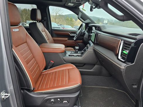 Certified 2024 GMC Sierra 1500 Denali Ultimate image 33