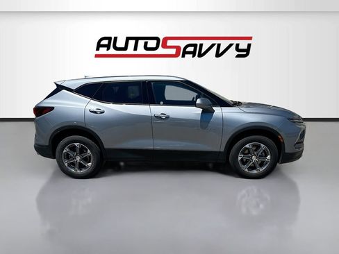 Used 2025 Chevrolet Blazer LT AWD/4WD image 8