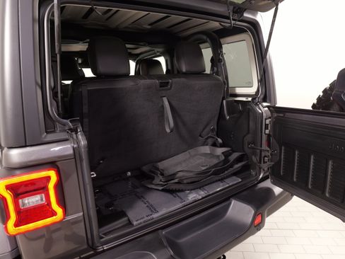 Used 2020 Jeep Wrangler Rubicon AWD/4WD image 50