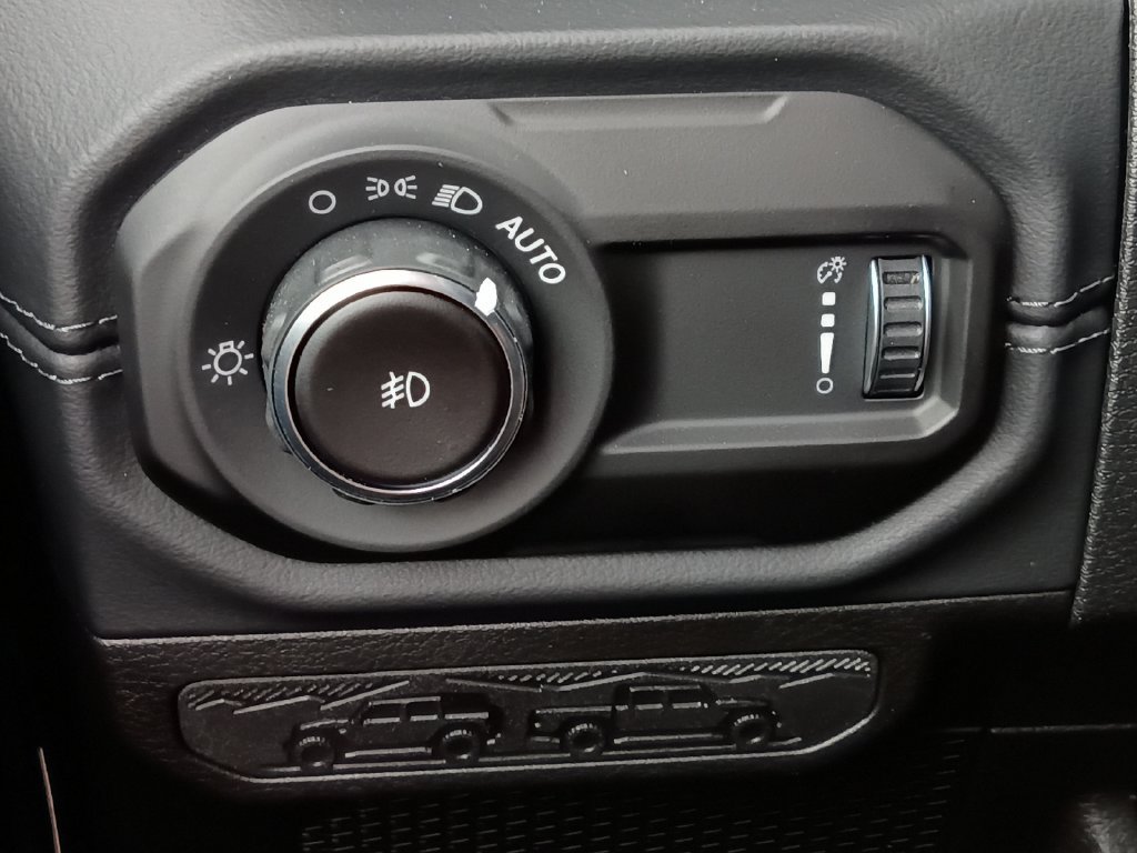 New 2026 Jeep Wrangler Unlimited Rubicon 392 w/ Quick Order Package 27X Moab AWD/4WD image 13