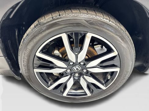 Used 2019 Honda Pilot Touring image 81