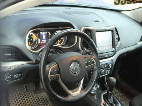 Used 2016 Jeep Cherokee 75th Anniversary AWD/4WD image 14