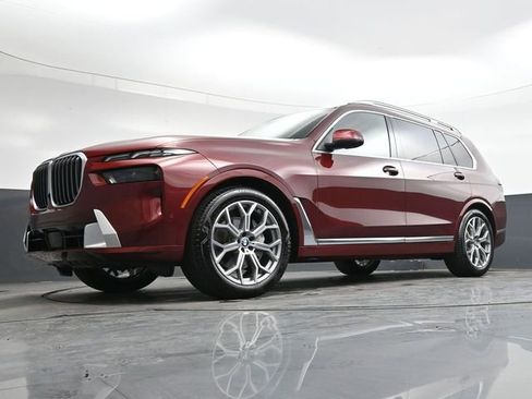 Used 2025 BMW X7 xDrive40i image 35
