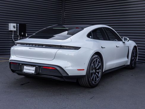 Certified 2023 Porsche Taycan image 9