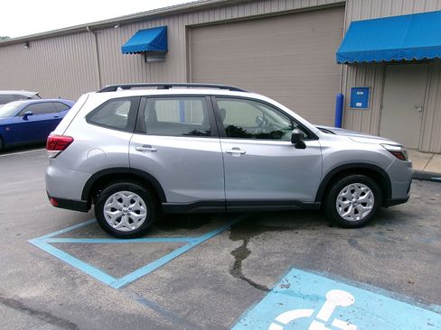 Used 2020 Subaru Forester w/ Alloy Wheel Package image 7
