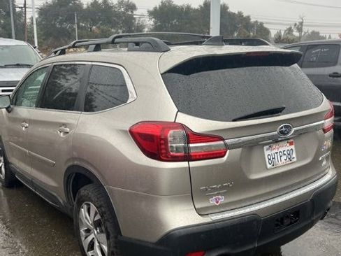 Used 2019 Subaru Ascent Premium w/ Popular Package #3 image 4