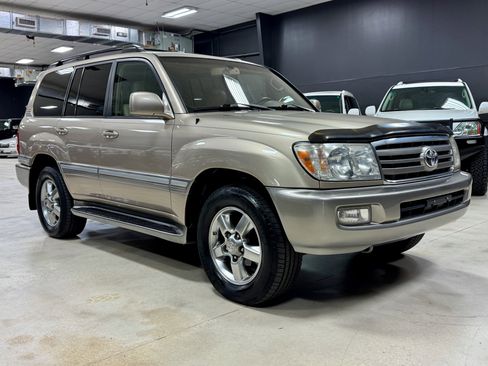 Used 2006 Toyota Land Cruiser image 6