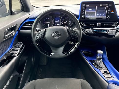 Used 2021 Toyota C-HR XLE FWD image 18