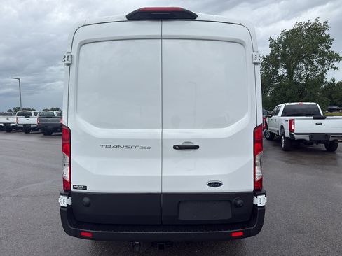 Used 2025 Ford Transit 250 148 Medium Roof w/ Load Area Protection Package RWD image 6
