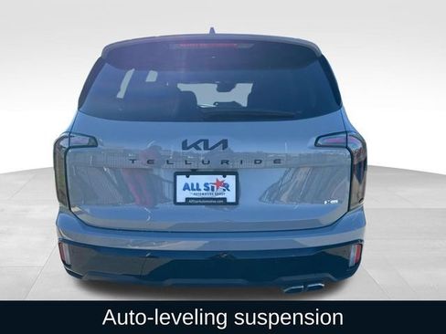 Used 2025 Kia Telluride SX Prestige X-Line image 9