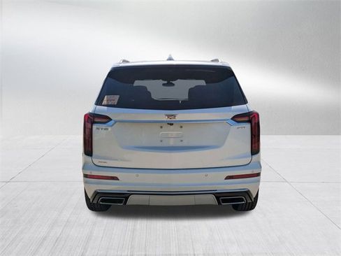 New 2025 Cadillac XT6 Premium Luxury image 6