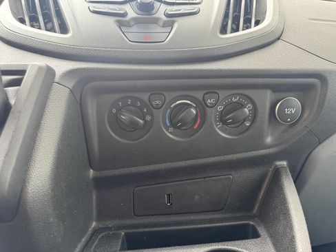 Used 2017 Ford Transit 250 250 3dr SWB Medium Roof Cargo image 21