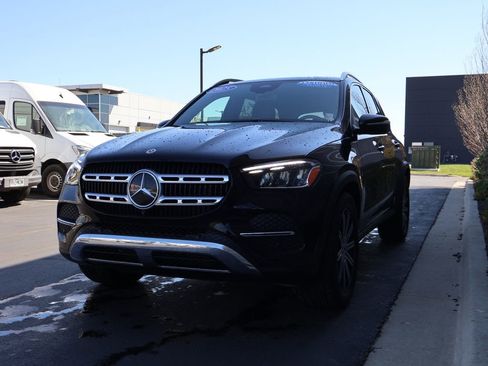 Certified 2025 Mercedes-Benz GLE 350 4MATIC image 3