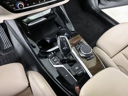 Used 2019 BMW X3 sDrive30i w/ Premium Package RWD image 17