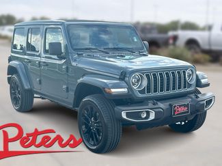 Used 2025 Jeep Wrangler Unlimited Sahara w/ Safety Group AWD/4WD video 1