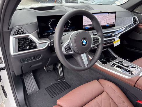 New 2026 BMW X5 xDrive40i w/ M Sport Package AWD/4WD image 14