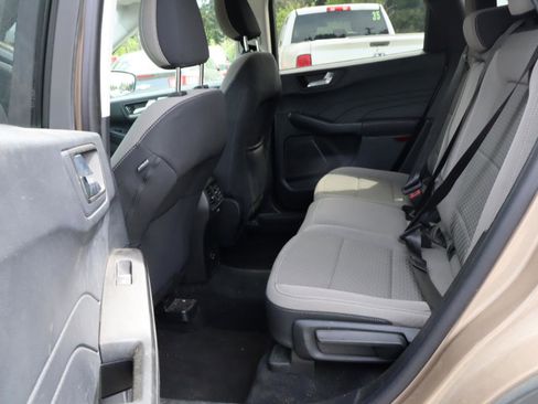 Used 2021 Ford Escape SE w/ Convenience Package AWD/4WD image 8