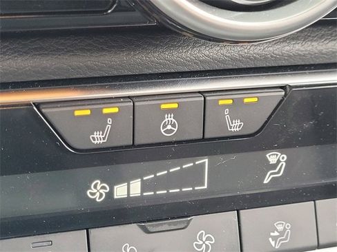 Used 2025 Nissan Sentra SV w/ All-Weather Package image 17