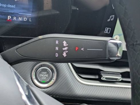 New 2026 Chevrolet Equinox LT FWD image 19