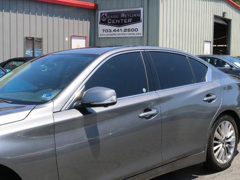 Used 2021 INFINITI Q50 Luxe RWD image 4
