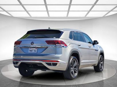 Used 2020 Volkswagen Atlas Cross Sport SE w/ Panoramic Sunroof Package