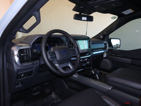 New 2025 Ford F150 Lariat w/ Equipment Group 502A High image 23