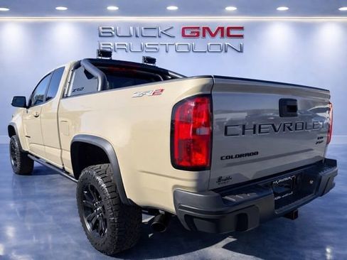 Used 2021 Chevrolet Colorado ZR2 w/ ZR2 Dusk Special Edition image 7