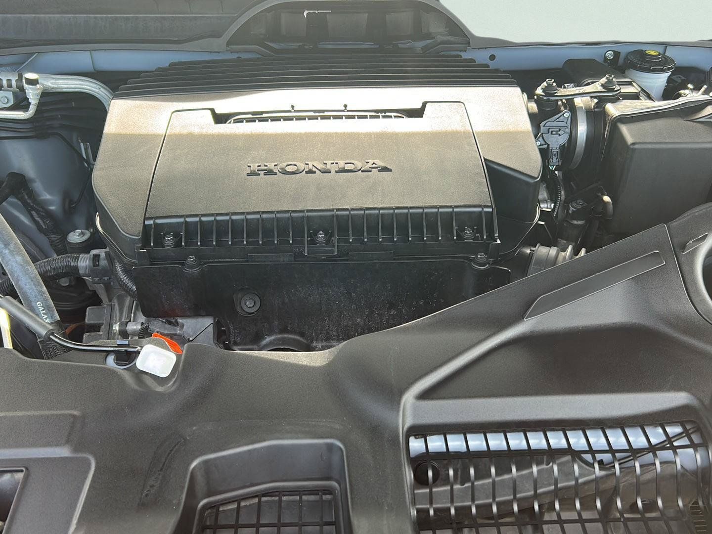 Used 2025 Honda Pilot TrailSport image 29