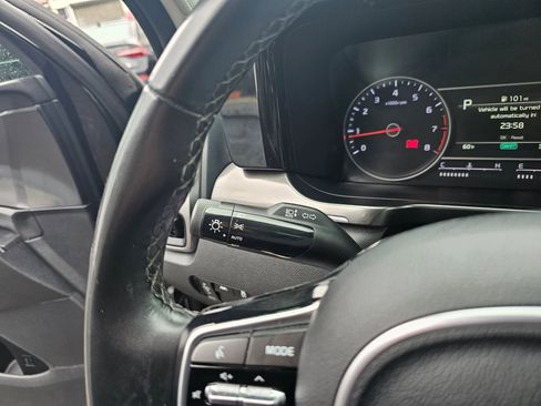 Used 2022 Kia Sorento S w/ Panoramic Sunroof Package FWD image 21