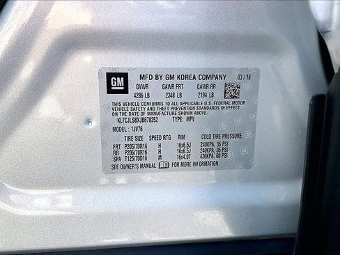 Used 2018 Chevrolet Trax LT w/ LT Convenience Package image 35