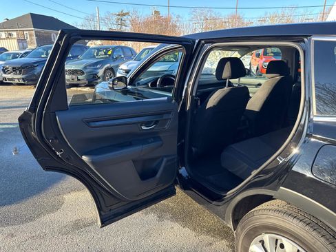 Used 2025 Honda CR-V LX image 27
