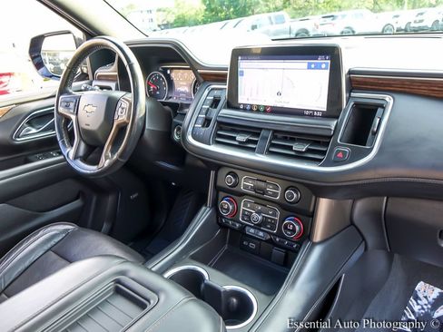 Used 2021 Chevrolet Suburban High Country AWD/4WD image 29