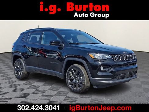 New 2026 Jeep Compass Limited AWD/4WD image 1